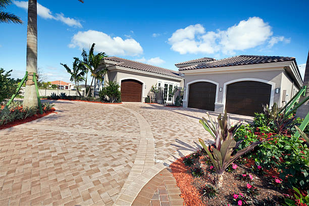 Best Residential Driveway Paver Services  in Riverside, IL